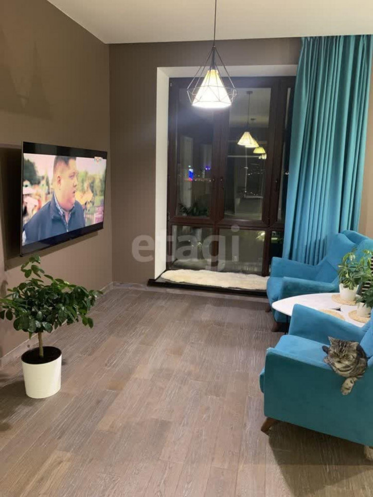 3-комн квартира Республики, 86/2