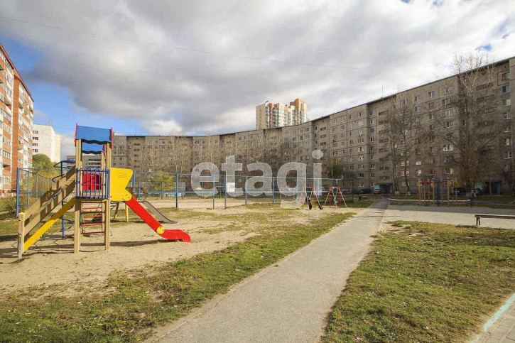 4-комн квартира Заречный проезд, 31