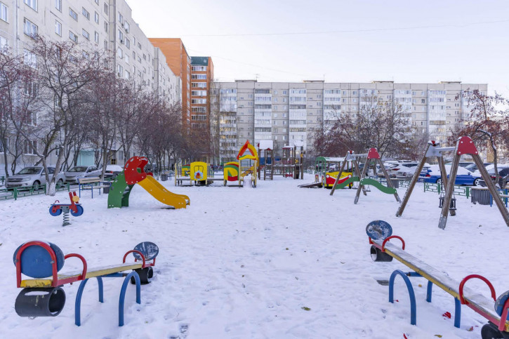3-комн квартира Моторостроителей, 10