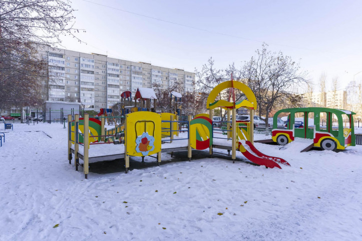 3-комн квартира Моторостроителей, 10