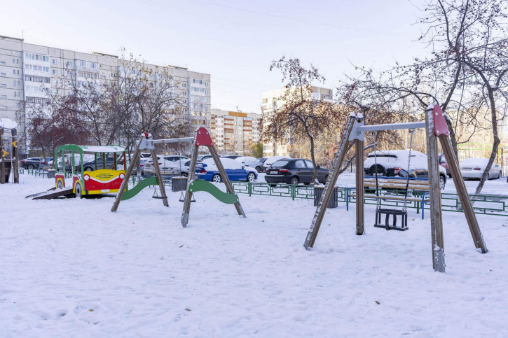 3-комн квартира Моторостроителей, 10