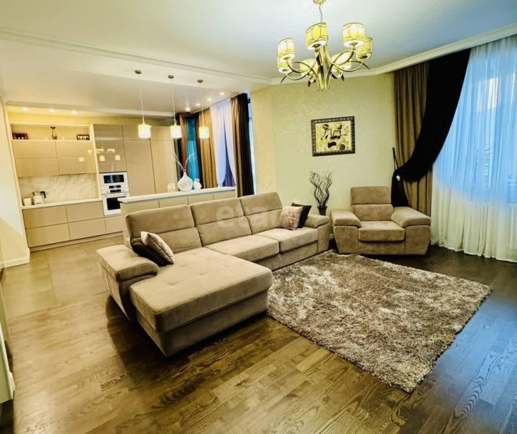 1-комн квартира Максима Горького, 53