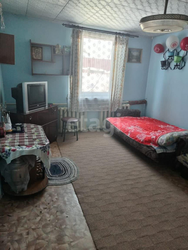 2-комн квартира Аграрная, 61