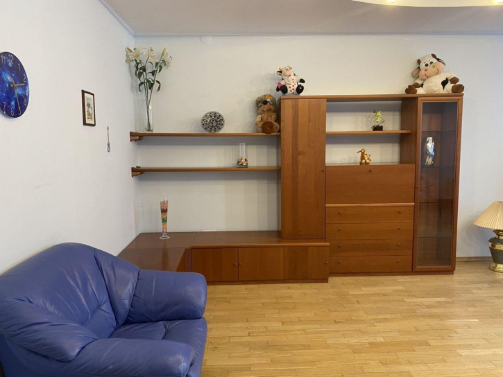 3-комн квартира Алексея Толстого улица, 87