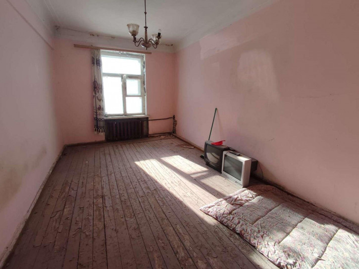 2-комн квартира Коммунистическая улица, 38