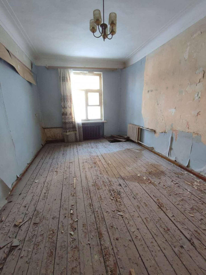 2-комн квартира Коммунистическая улица, 38
