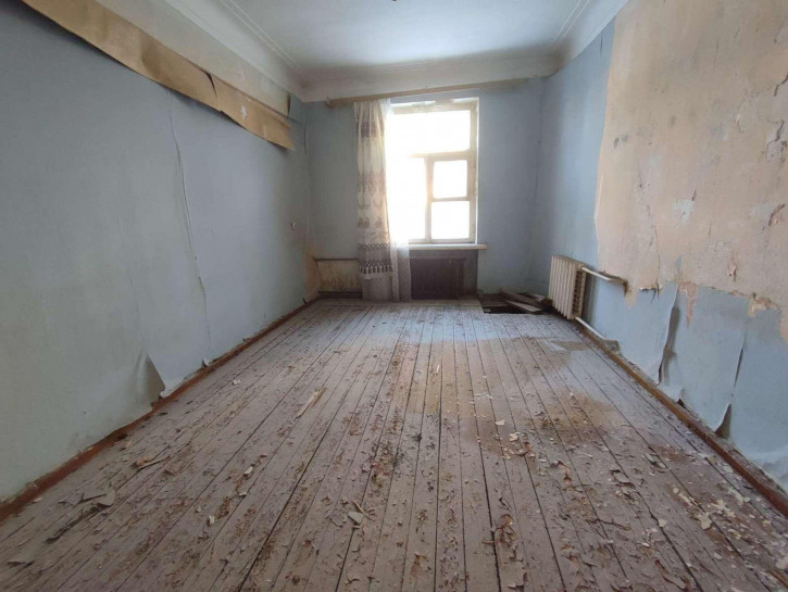 2-комн квартира Коммунистическая улица, 38
