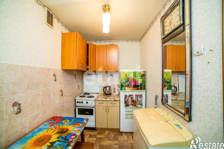 Комната улица Шепеткова, 40,  д. 40