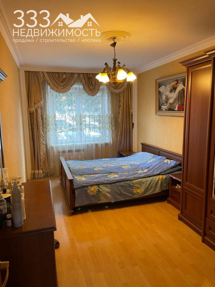 4-комн квартира Астана Кесаева ул, 37