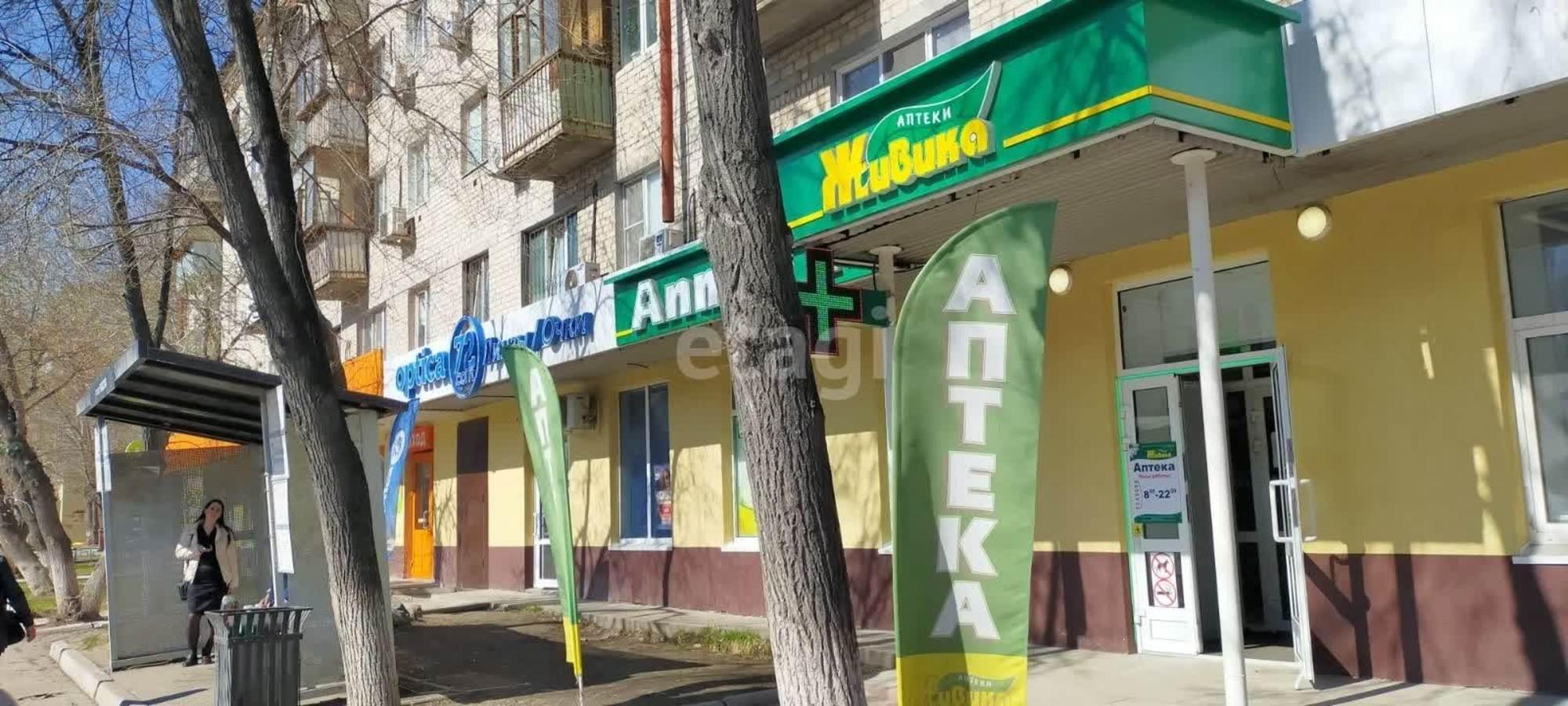 Купить торговое помещение за 149 000 000 рублей на Мельникайте 90а