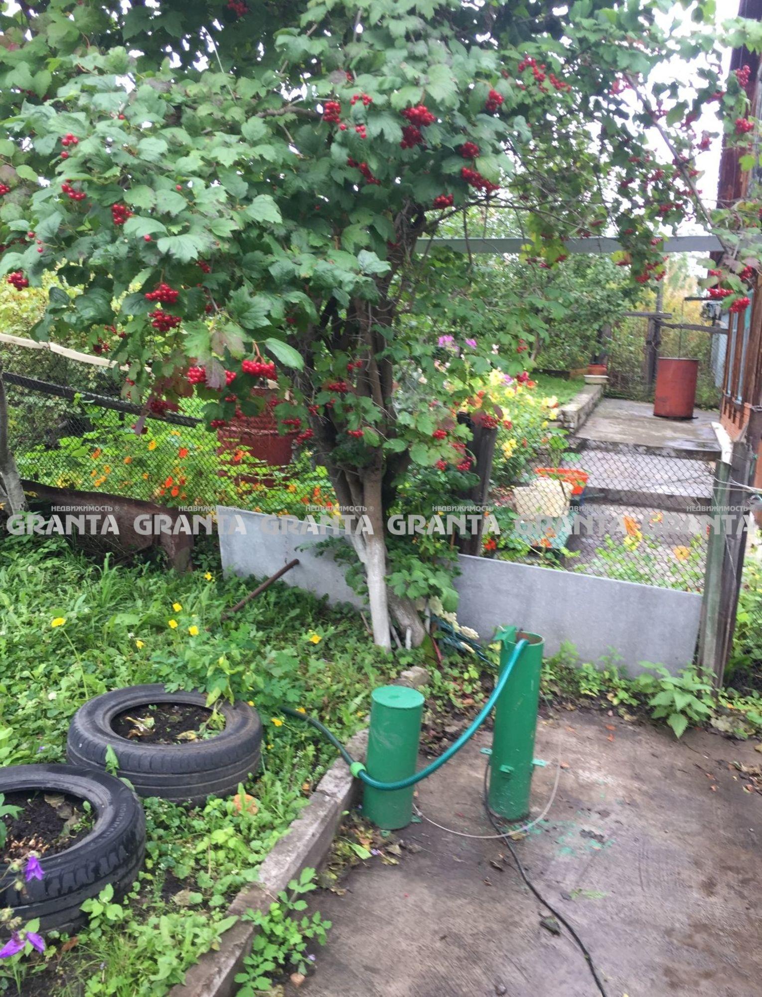 Купить дачу, дом, коттедж за 1 300 000 рублей на СНТ Жарки, 157