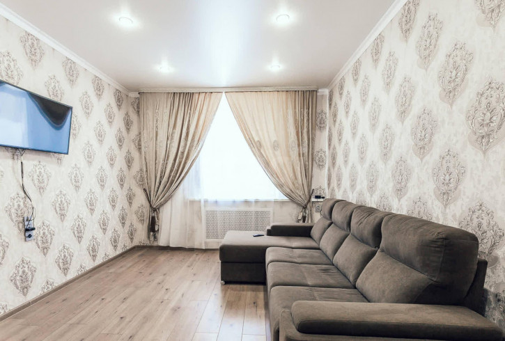 3-комн квартира улица Некрасова, 54