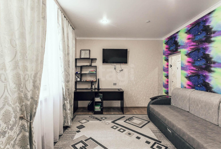 3-комн квартира улица Некрасова, 54