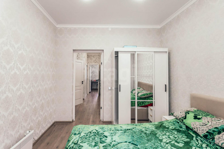 3-комн квартира улица Некрасова, 54