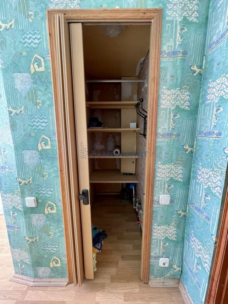 5-комн квартира Эльтонская ул, 38
