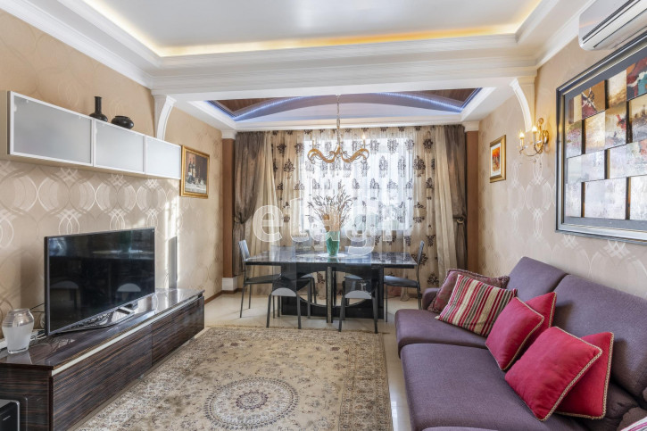 5-комн квартира Кирова, 8