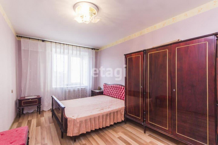 4-комн квартира Ватутина, 6