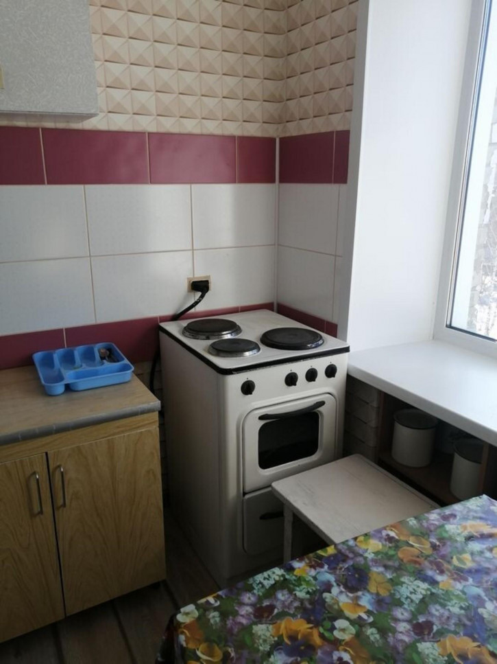 2-комн квартира Филатова, 12