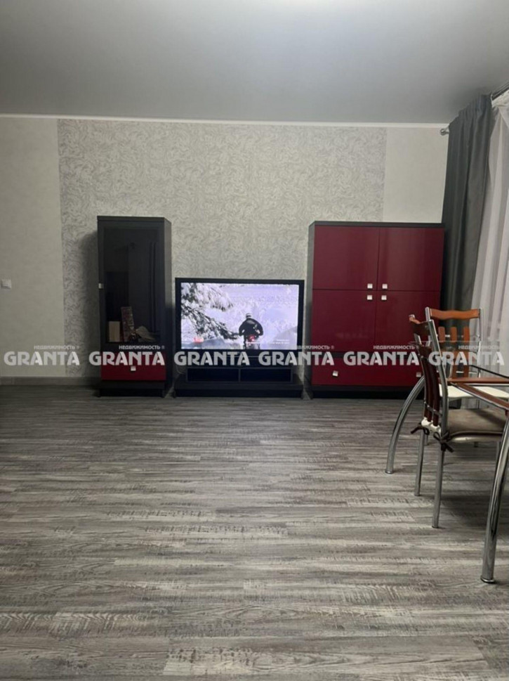 2-комн квартира ул 78 Добровольческой бригады, 23