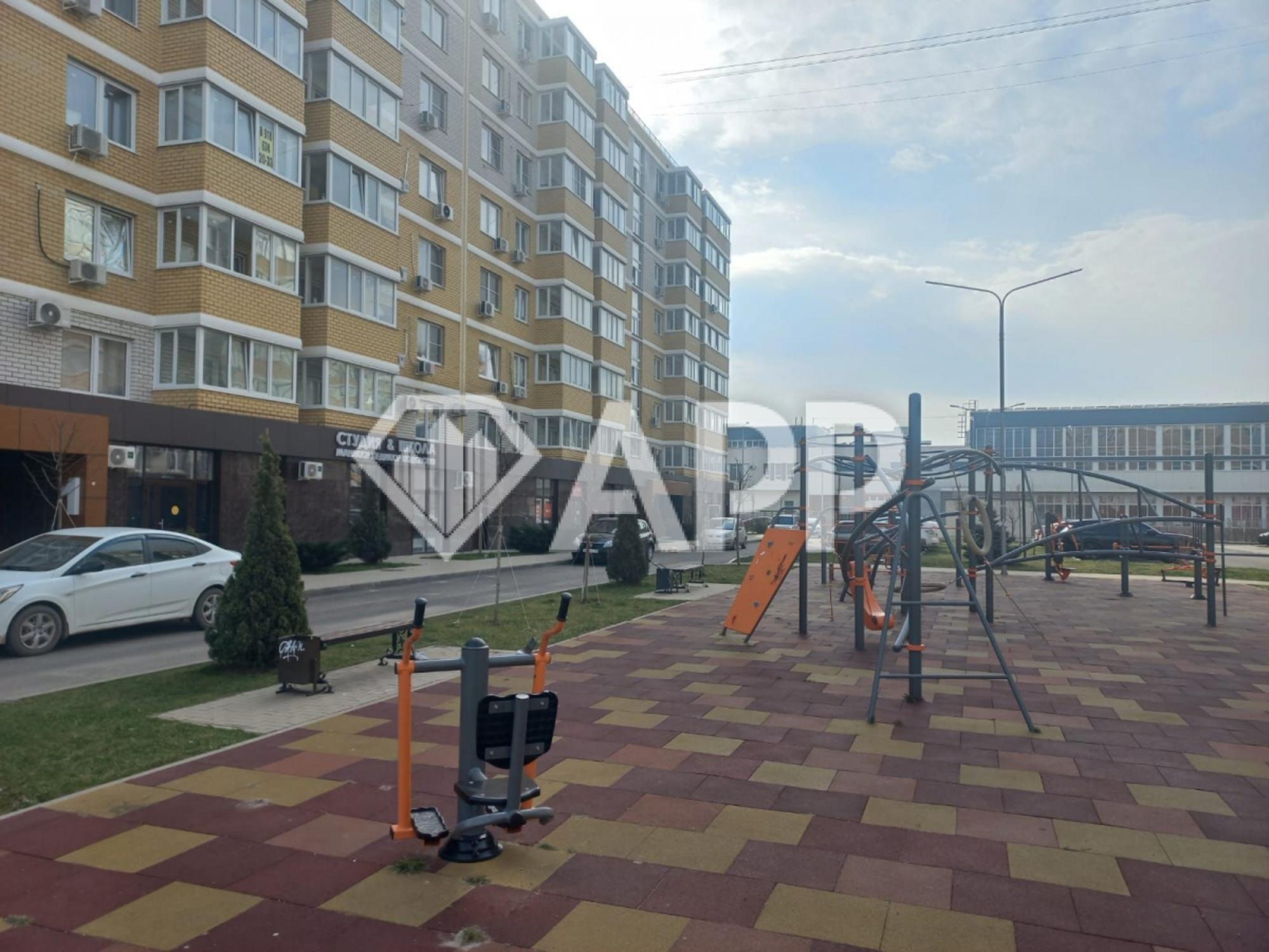 Купить помещение свободного назначения за 8 304 000 рублей на ул Красных Партизан, 1/4