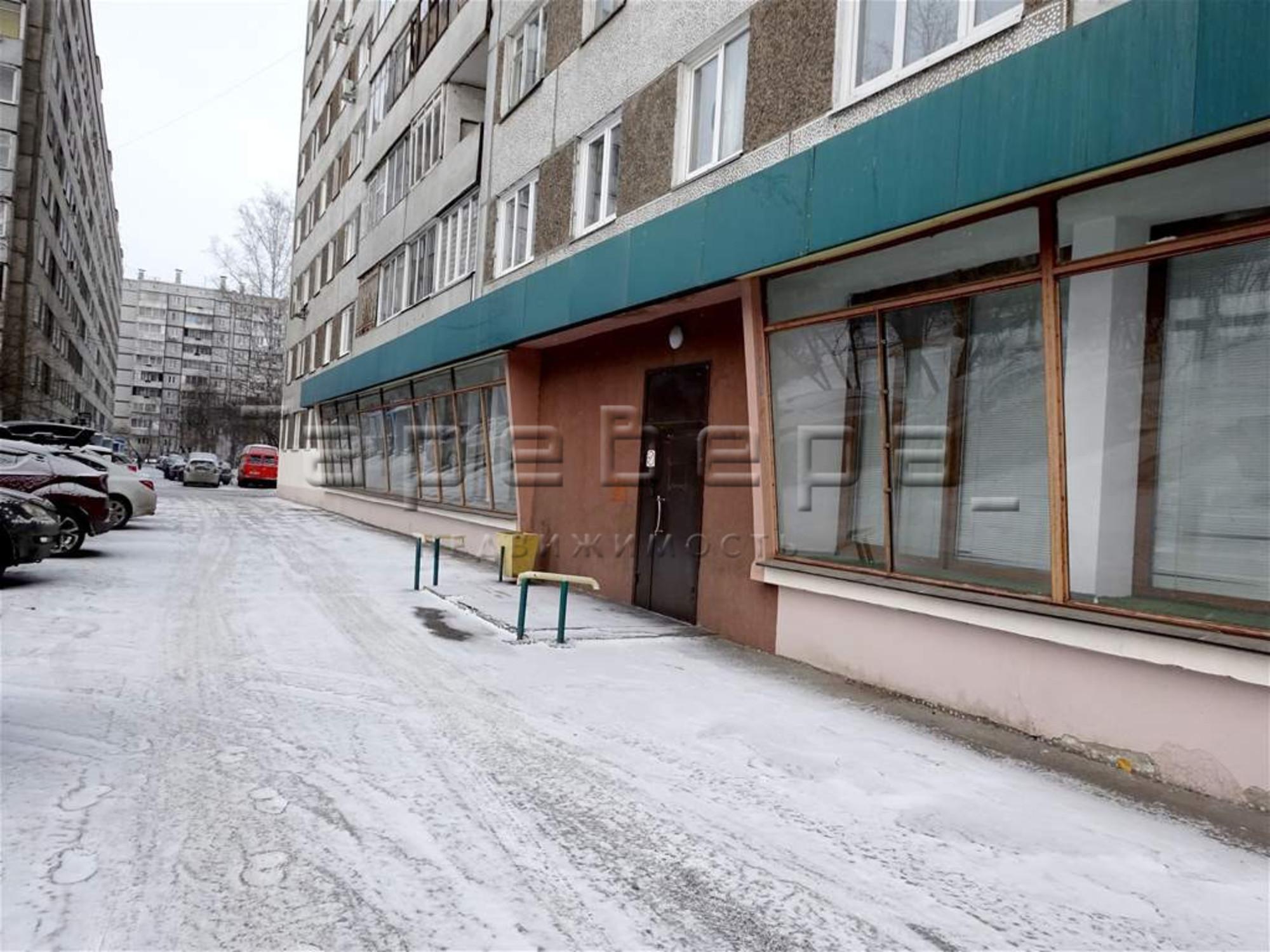 Сдать помещение свободного назначения за 210 000 рублей на Семафорная улица, 193