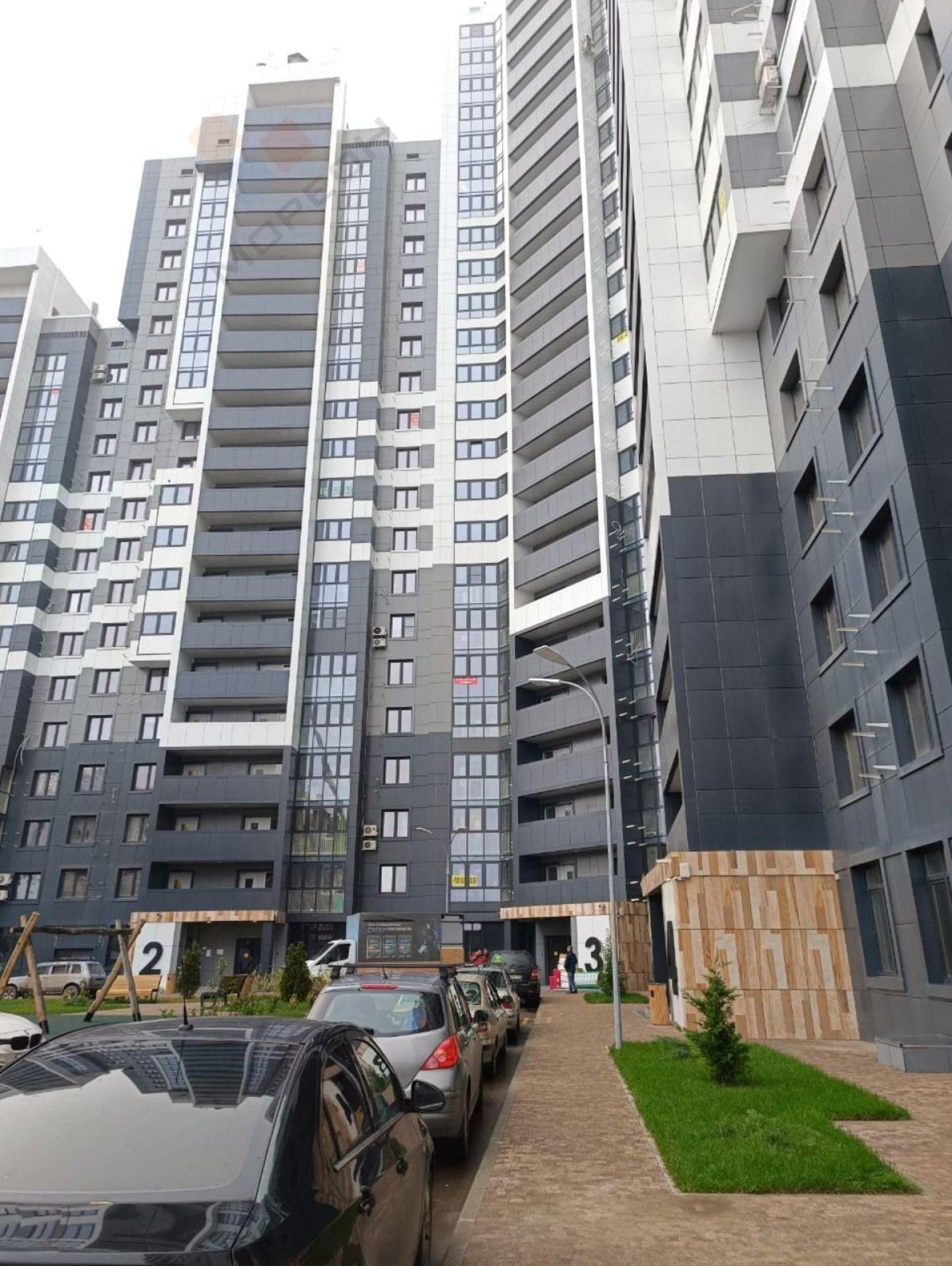 Купить квартиру за 12 000 000 рублей на Красных Партизан ул, 4/15