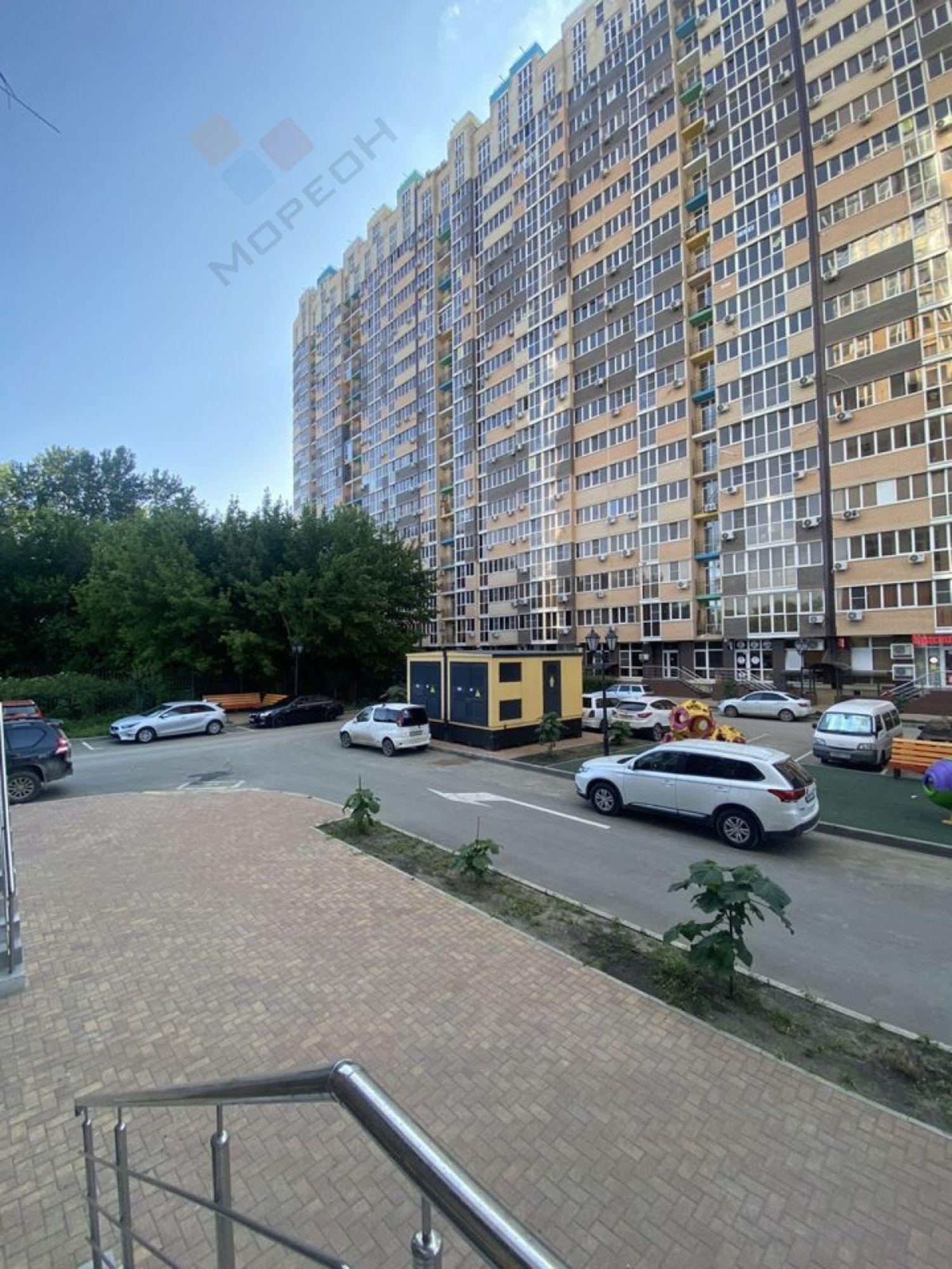 Сдать торговое помещение за 40 000 рублей на Степная ул, 1/1к4