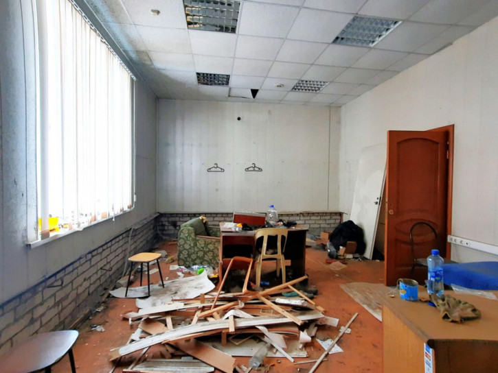 Помещение свободного назначения тер 17 км Московского шоссе, 4-я линия, 65