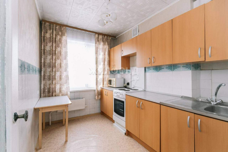 2-комн квартира Доватора улица, д.13