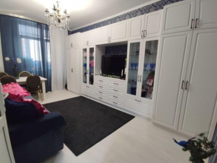 1-комн квартира Комарова