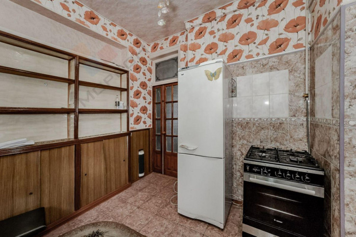 3-комн квартира Щорса ул, 3