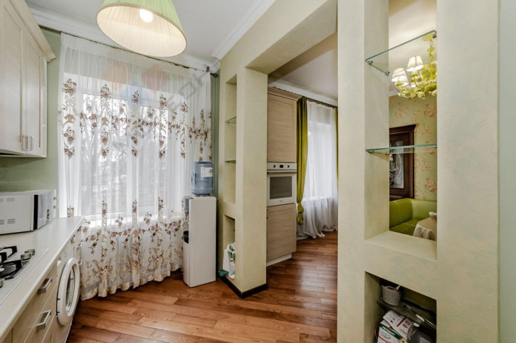3-комн квартира Постовая ул, 8
