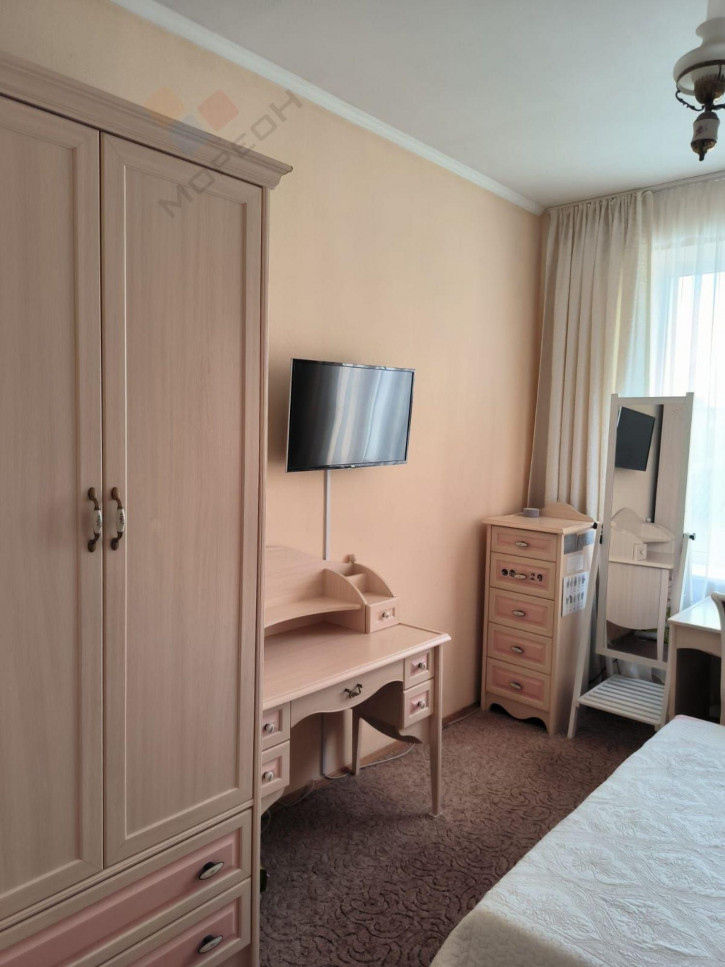 3-комн квартира Захарова ул, 23