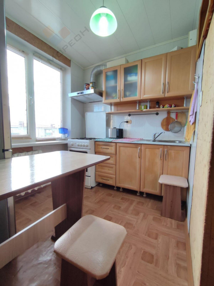 4-комн квартира Атарбекова ул, 27