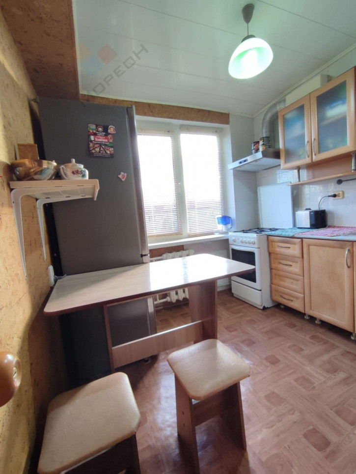 4-комн квартира Атарбекова ул, 27