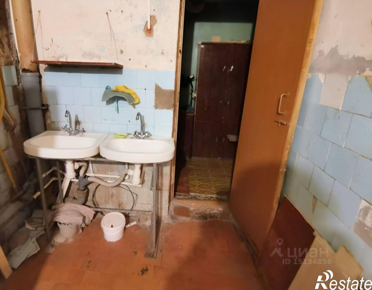 Комната Профессиональная улица, 37,  д. 37