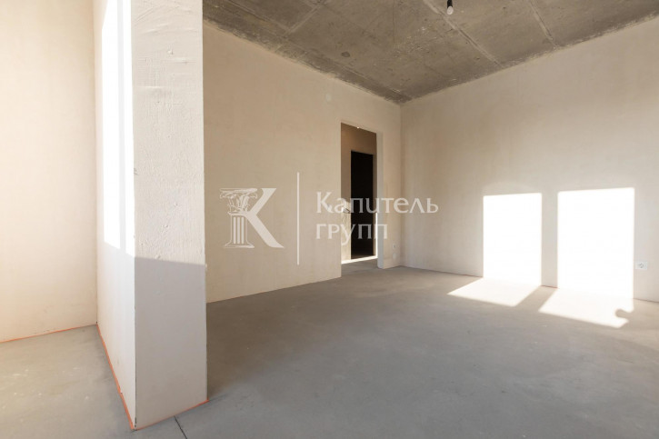 4-комн квартира улица Газовиков, 44