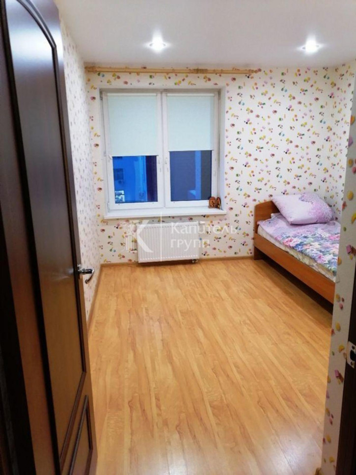 3-комн квартира улица Газовиков, 67