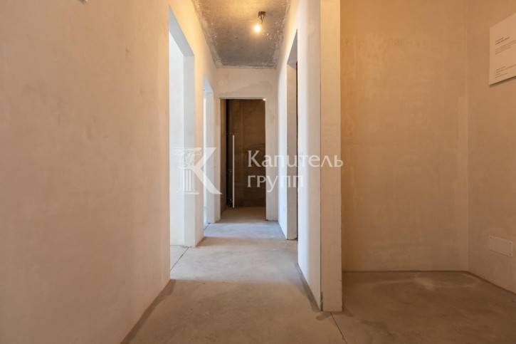 4-комн квартира улица Газовиков, 44