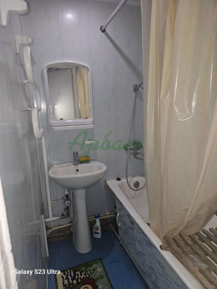 3-комн квартира Победы пр-кт, 74