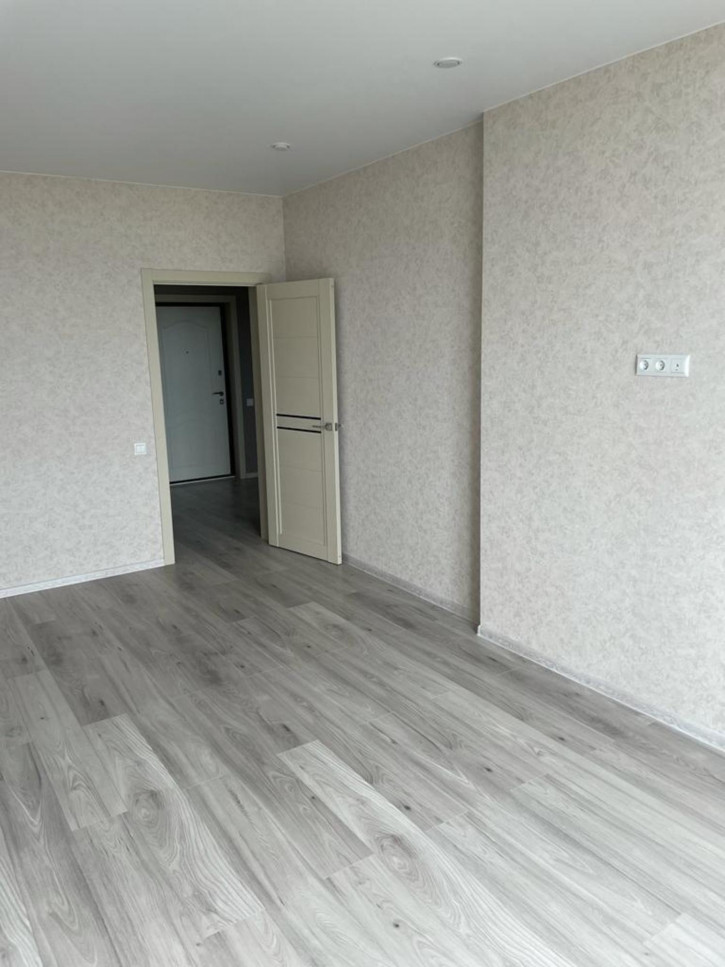 1-комн квартира улица Толстого, 130к2
