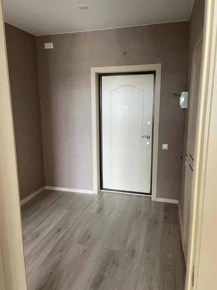 1-комн квартира улица Толстого, 130к2