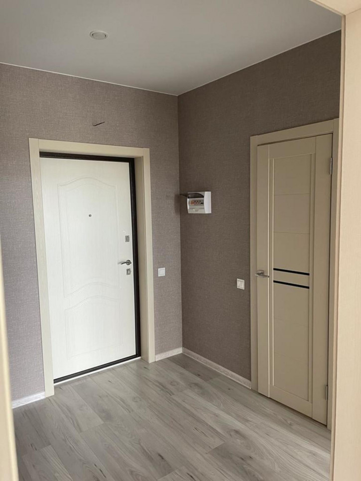 1-комн квартира улица Толстого, 130к2