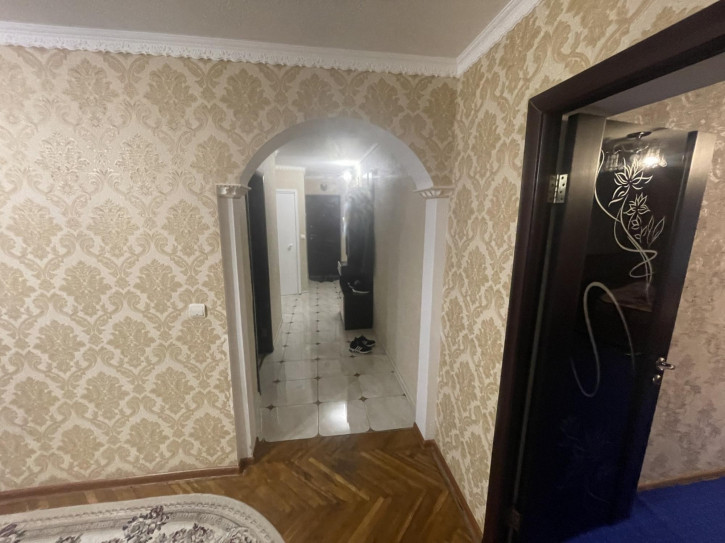 3-комн квартира Крымская улица, 177