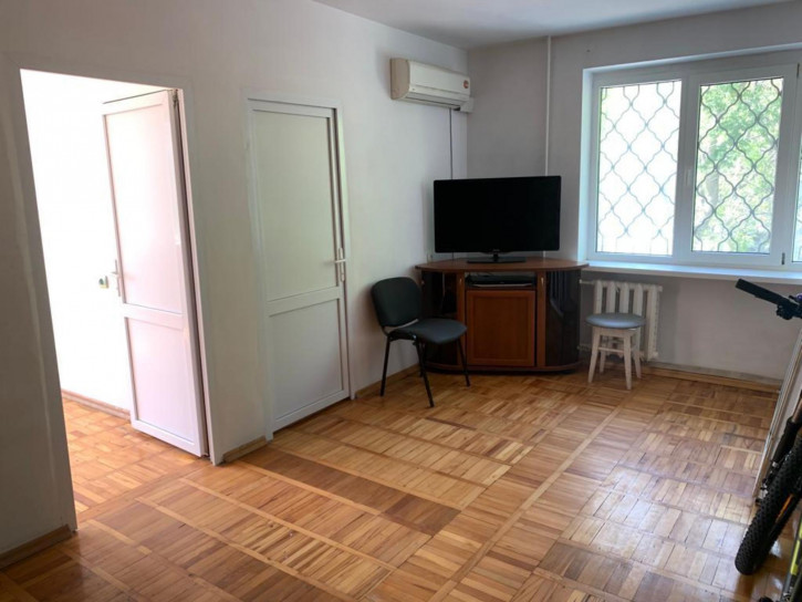 4-комн квартира Новороссийская улица, 308