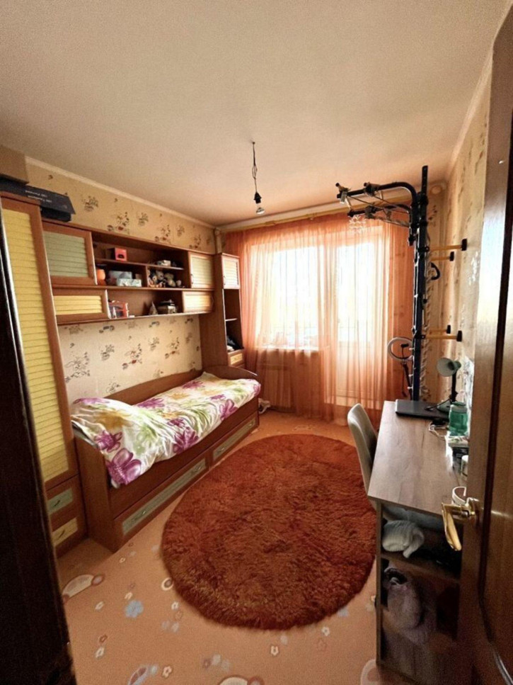4-комн квартира Чехова ул, 8