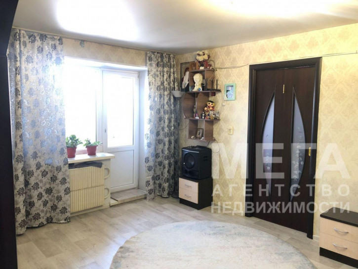 2-комн квартира Комаровского ул, 5