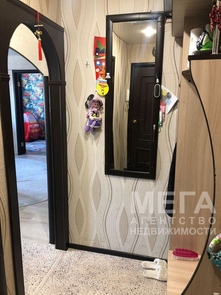 2-комн квартира Комаровского ул, 5