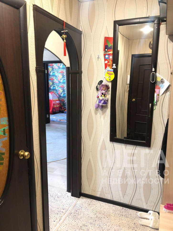 2-комн квартира Комаровского ул, 5