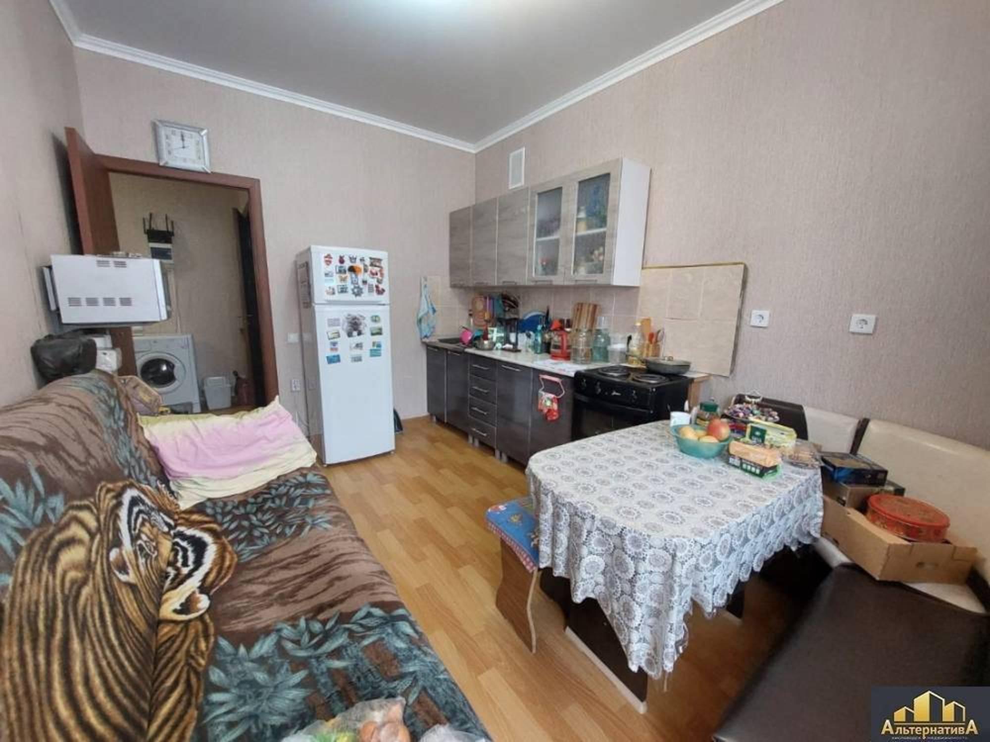Купить квартиру за 6 200 000 рублей на Катыхина ул.